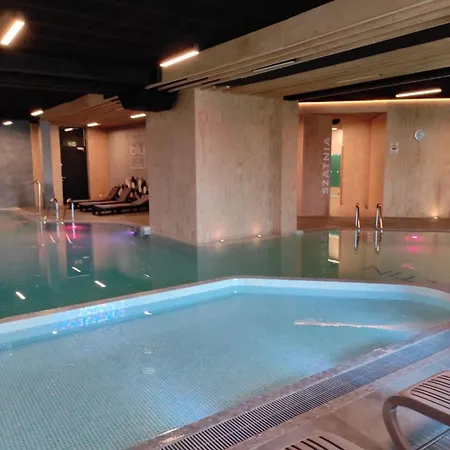 Z Basenem * Sarbinowo